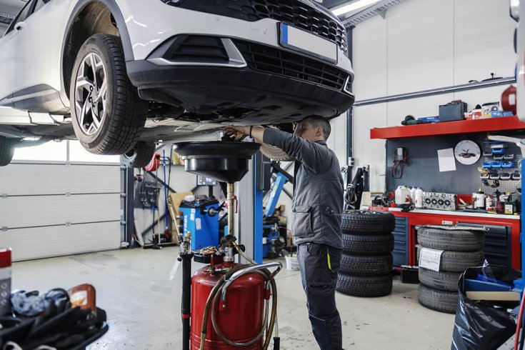 How Can Regular Car Service Help You Save Money